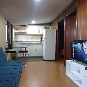 Apartamento Independiente Cerca De Muchos Lugares, Cuenca