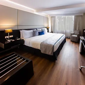 Hotel Oro, Cuenca